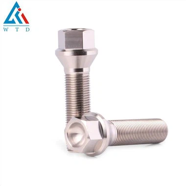 チタンラグボルト